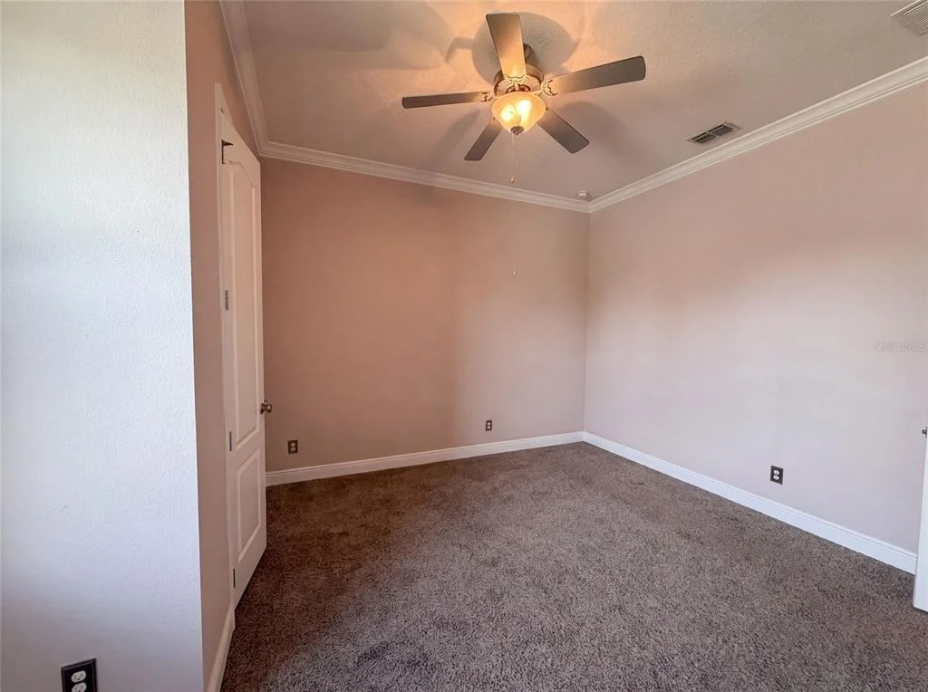 Photo of 918 BLACKTHORN DRIVE