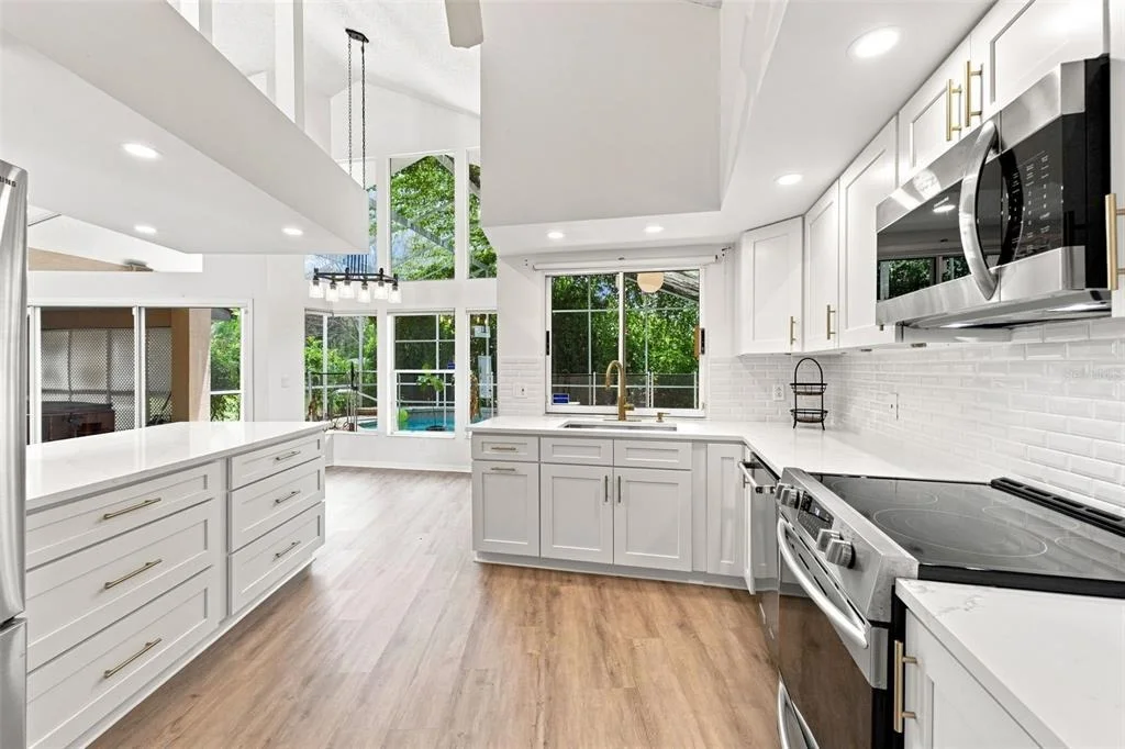 Photo of 13513 WOODSIDE DRIVE