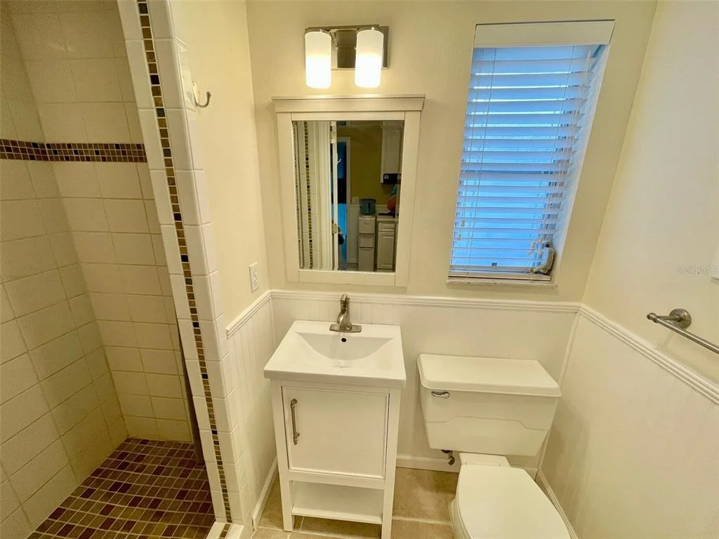 Photo of 5240 DREW ROAD