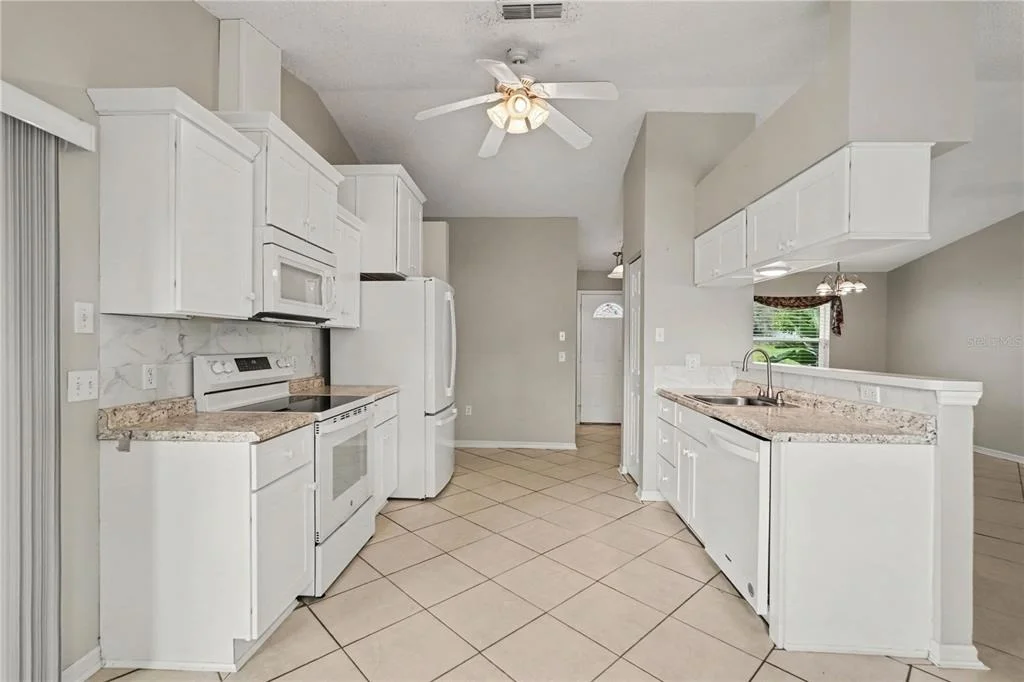 Photo of 12450 CURRY DRIVE