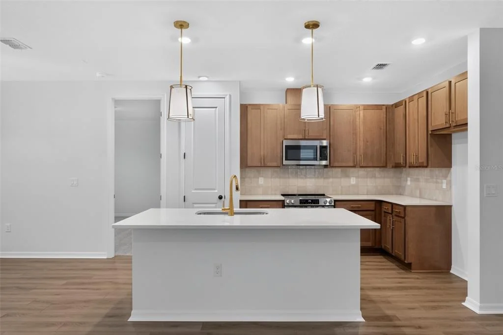 Photo of 30135 EMERALD FOREST DRIVE
