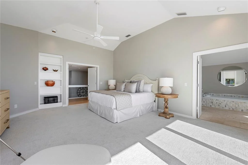 Photo of 319 PILOT POINT LANE