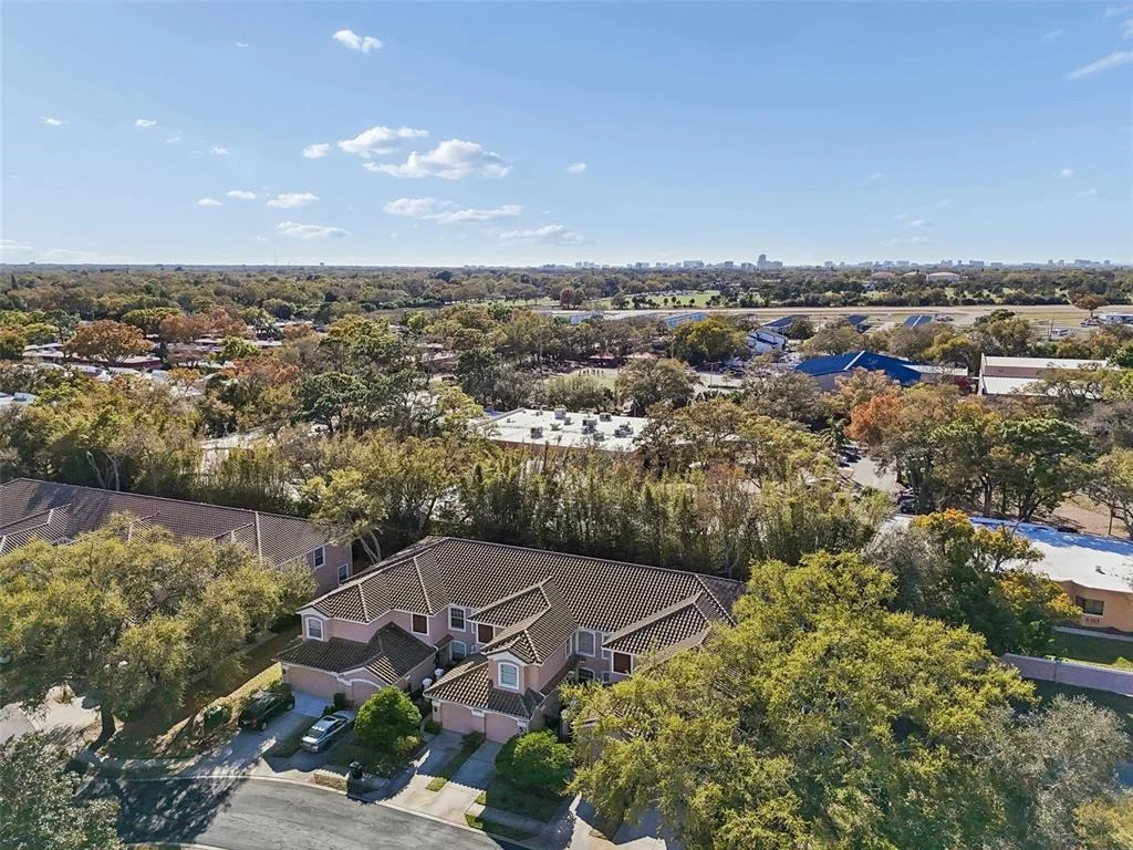 Photo of 894 LANTERN WAY