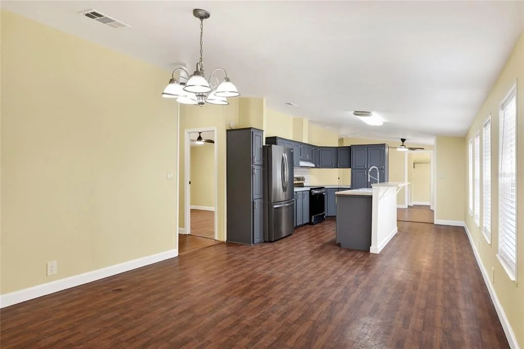 Photo of 321 KENT ROAD