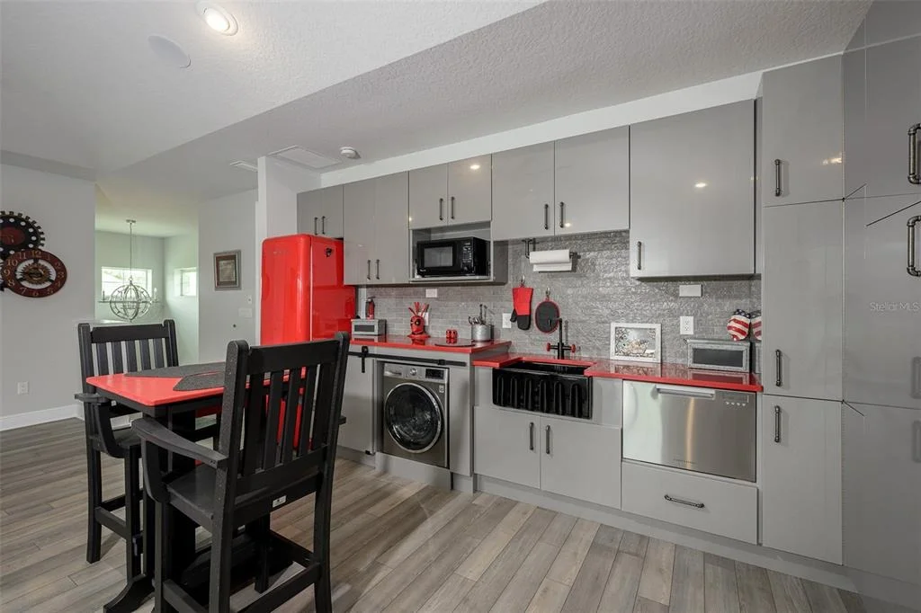 Photo of 1025 SUDBURY LANE