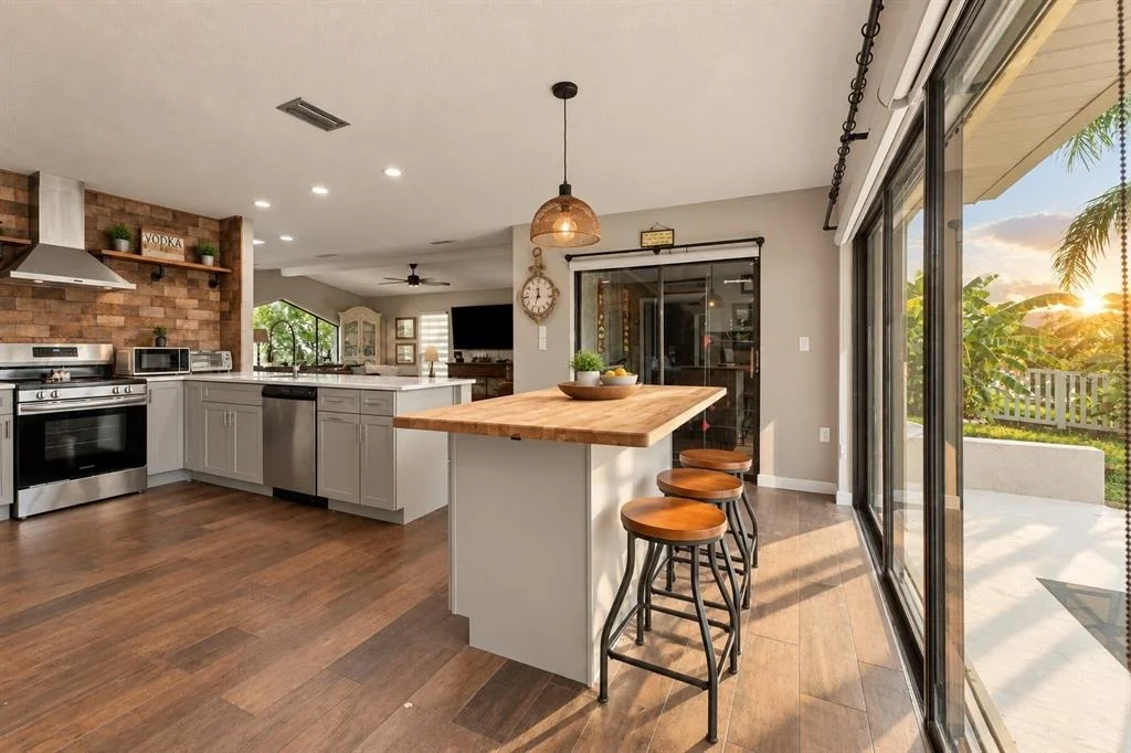 Photo of 4108 DAISY DRIVE