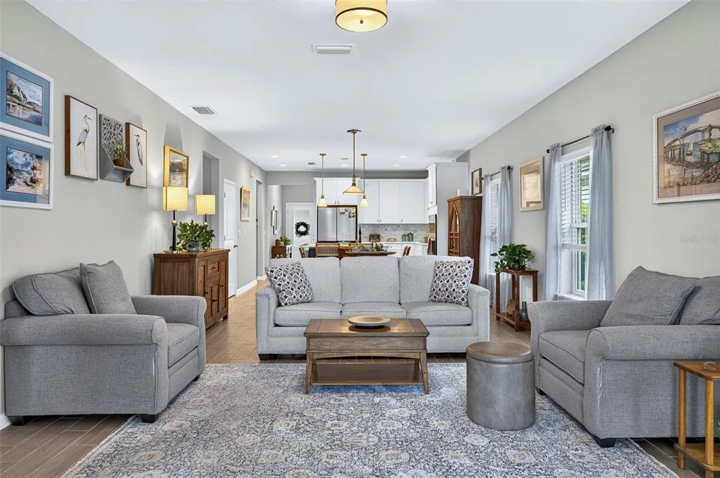Photo of 106 NIGHTHAWK LANE