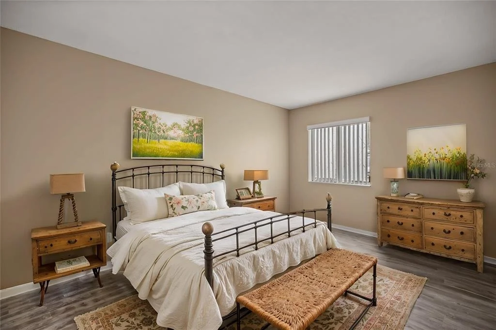 Photo of Unit A at 568 FAIRWAYS CIRCLE