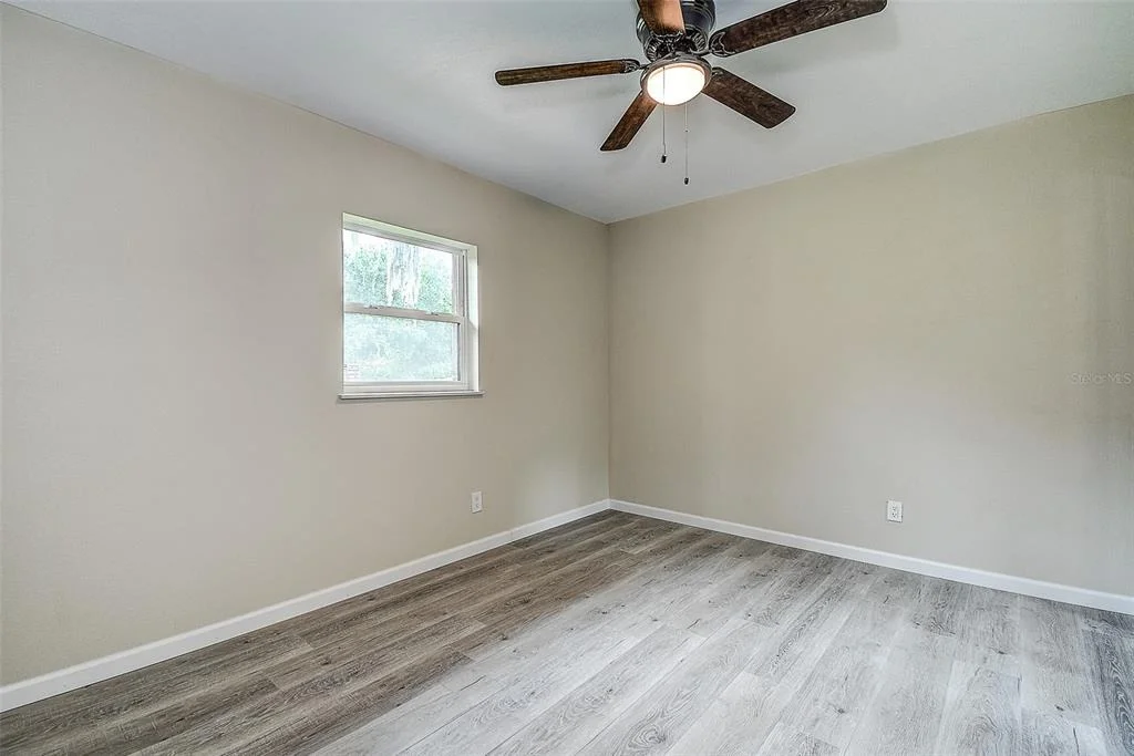 Photo of 11700 VALLEY ROAD