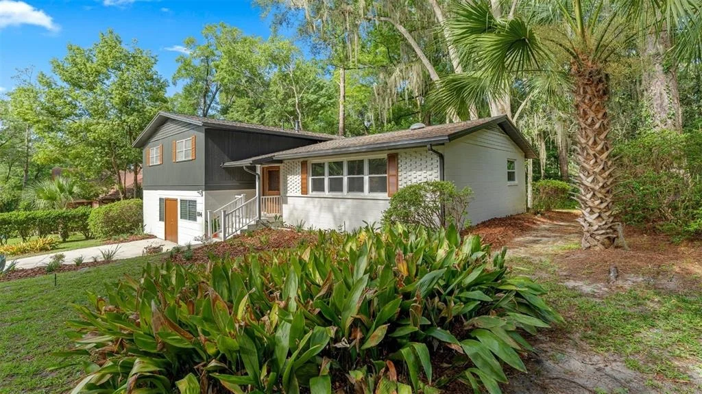 Photo of 1114 NW 36TH DRIVE