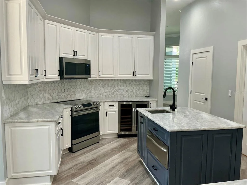 Photo of 126 OLD OAK CIRCLE