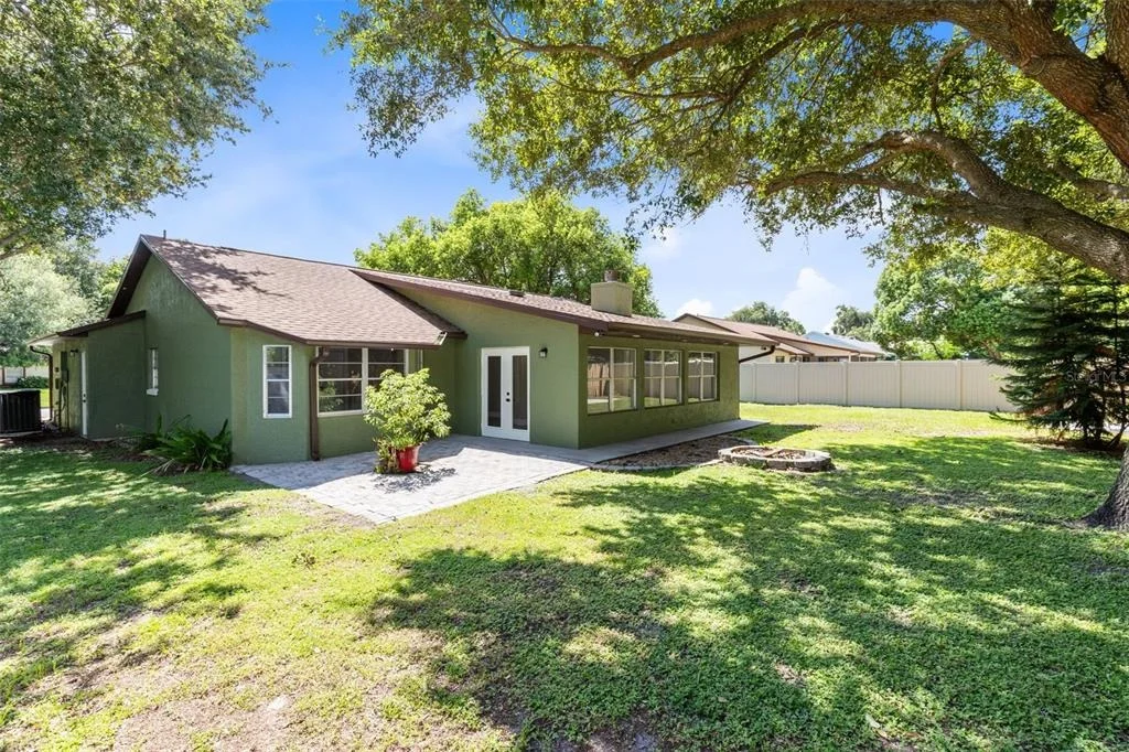 Photo of 910 WHISLER COURT