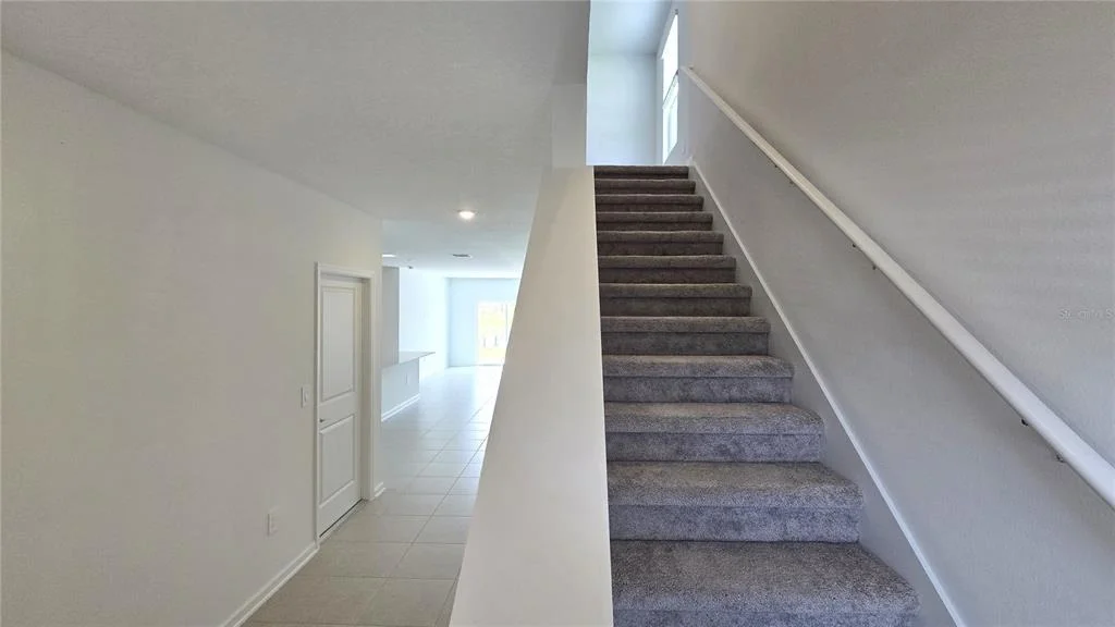 Photo of 5618 GINGHAM DRIVE