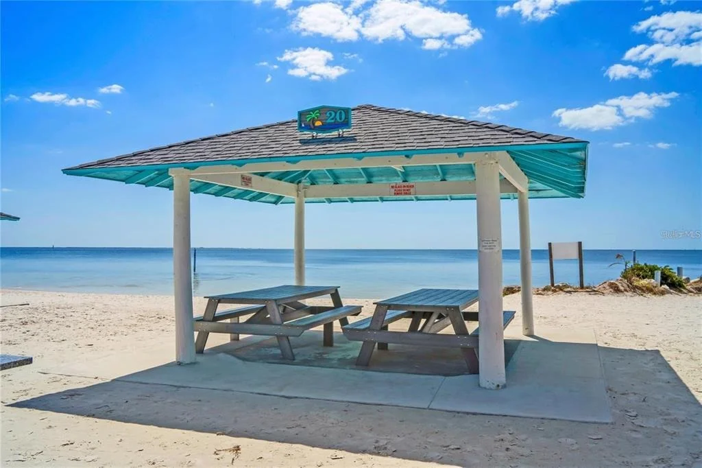 Photo of 4933 SHELL STREAM BOULEVARD