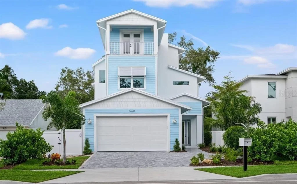 Photo of 1647 SIESTA DRIVE