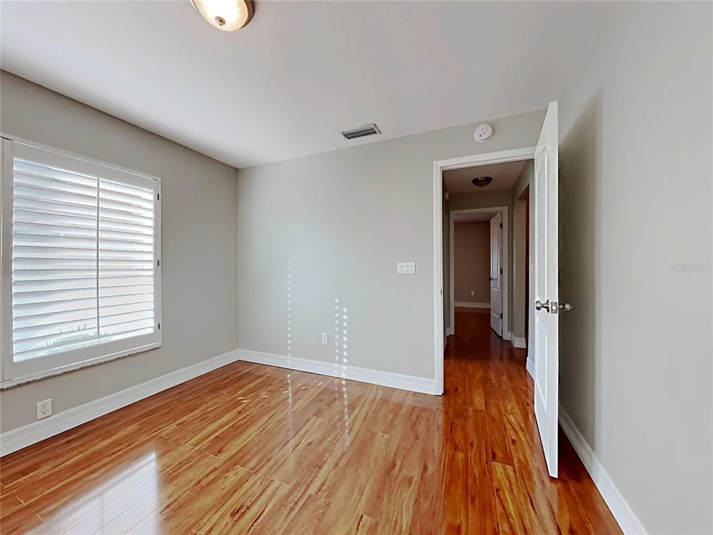 Photo of 1237 BARMERE LANE