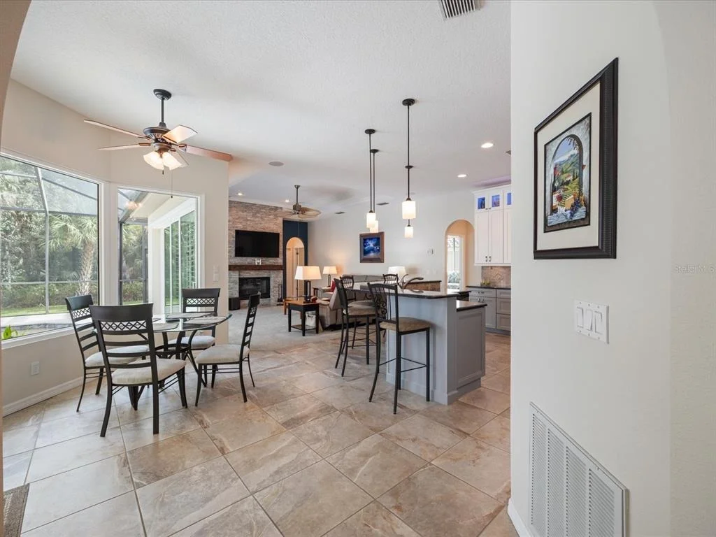 Photo of 4987 CROSS POINTE DRIVE