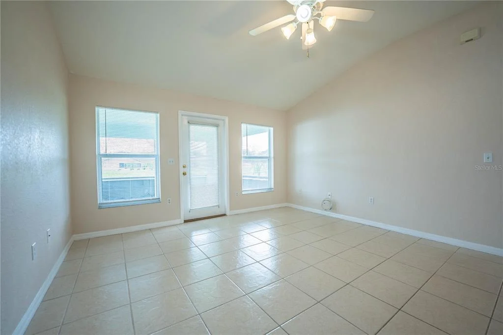 Photo of 6852 SHADOWCAST LANE