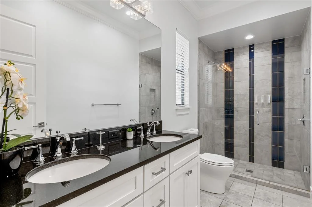 Photo of 550 MUIRFIELD LOOP