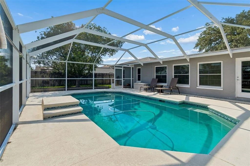 Photo of 16205 SAWGRASS CIRCLE
