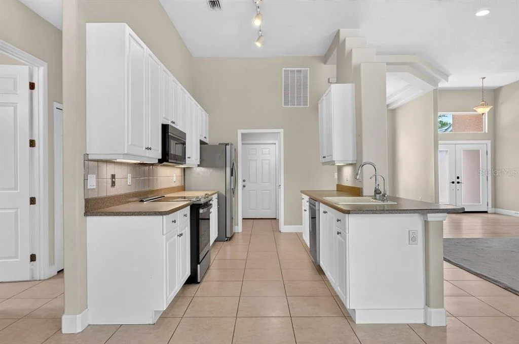Photo of 180 BLACK HICKORY WAY