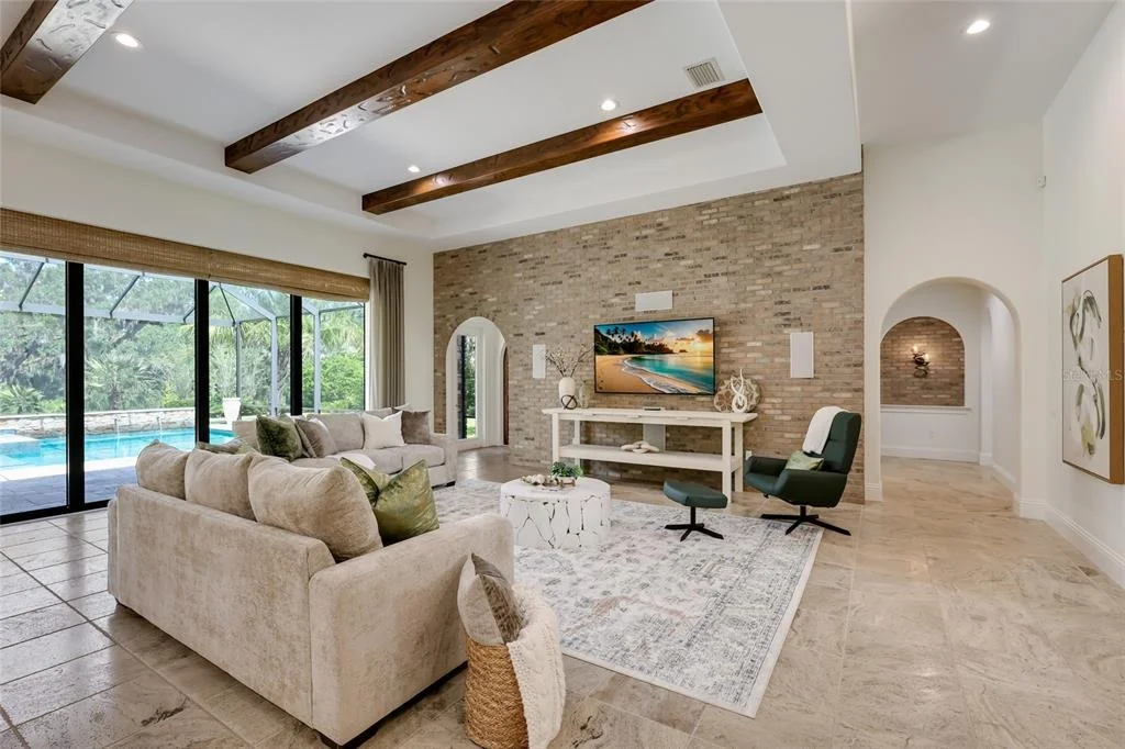 Photo of 8435 LINDRICK LANE