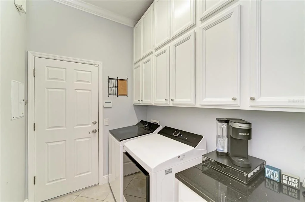 Photo of 545 MAST DRIVE