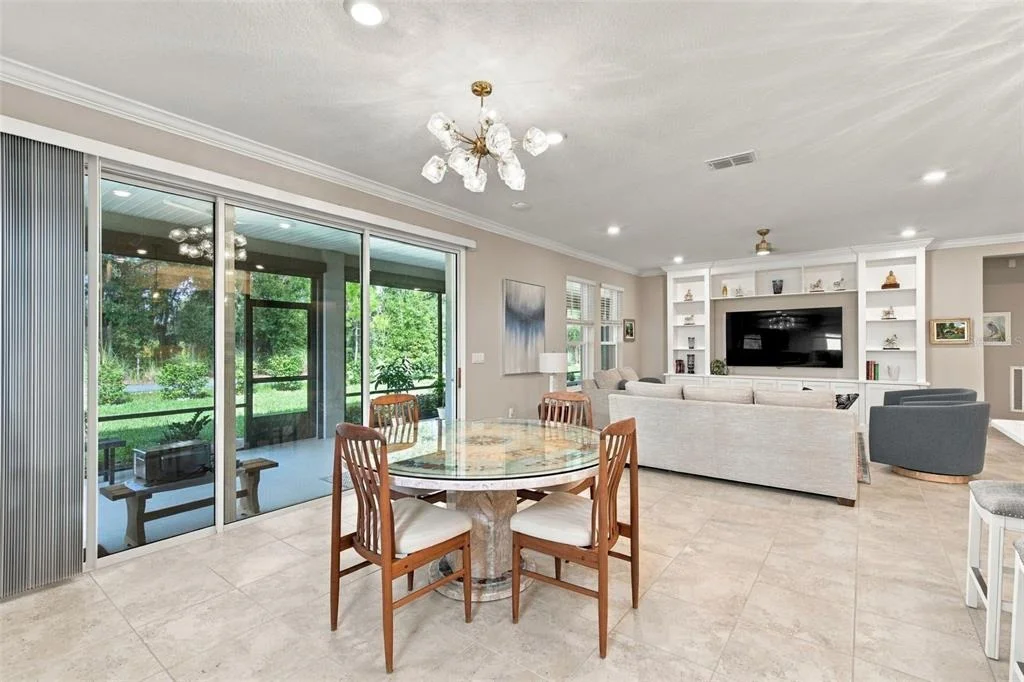 Photo of 4582 NW 57TH AVENUE