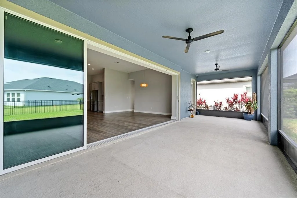 Photo of 5406 LIMELIGHT DRIVE