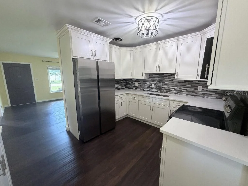 Photo of 2209 EUCLID CIRCLE S