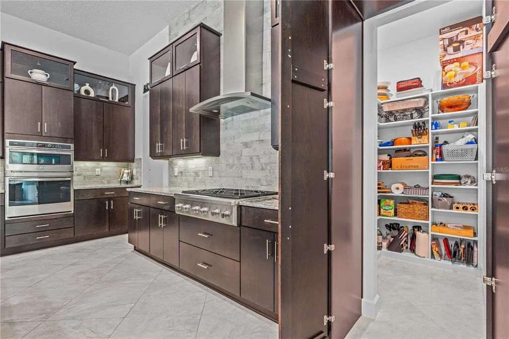 Photo of 214 ASHWOOD COURT