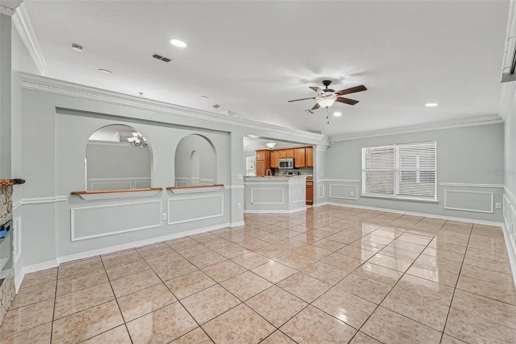 Photo of 817 LAKE DOE BOULEVARD