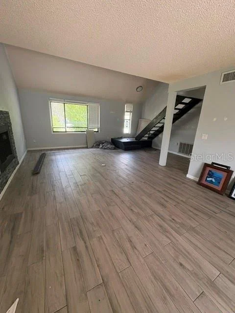 Photo of 7362 EDINBURGH WAY
