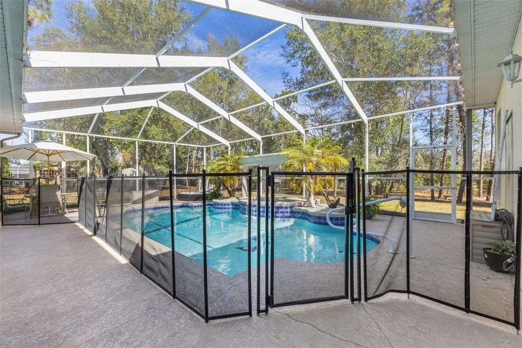 Photo of 14071 LINDEN DRIVE