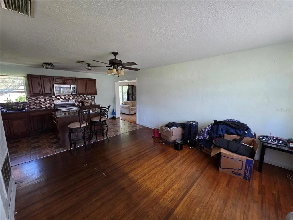 Photo of 563 MARTHA DRIVE