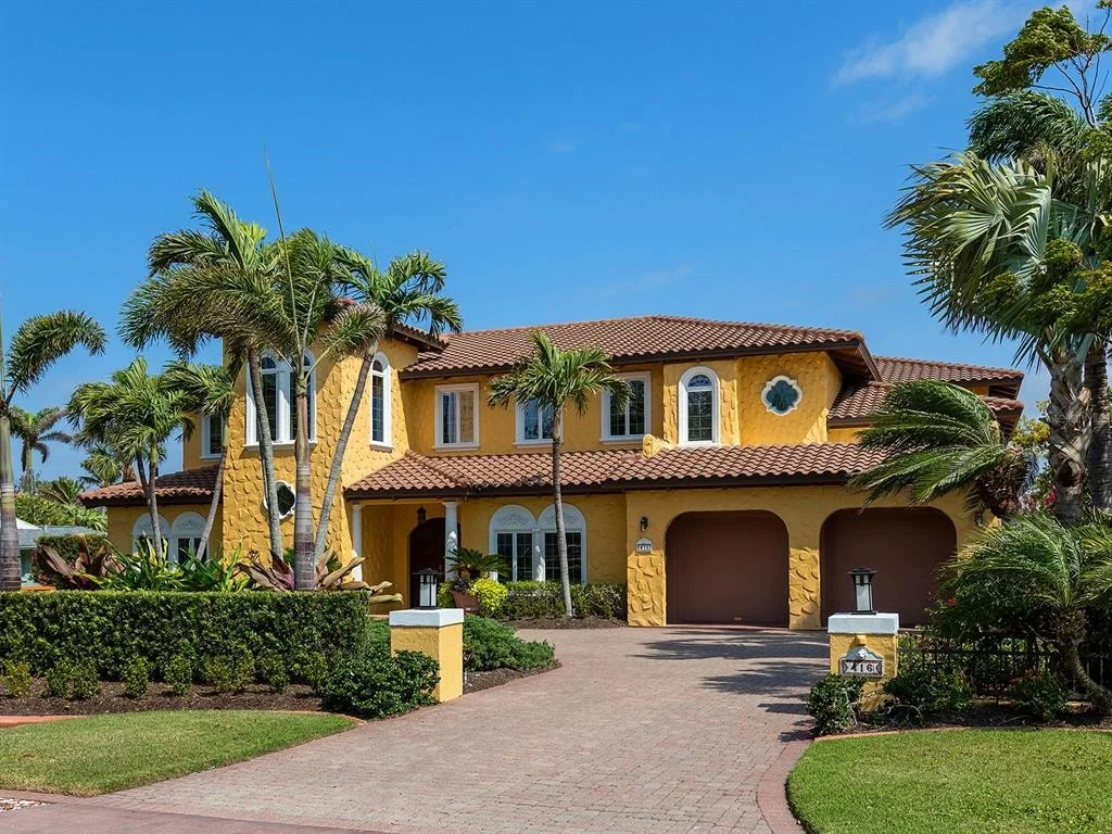 Photo of 416 BAYCREST DRIVE
