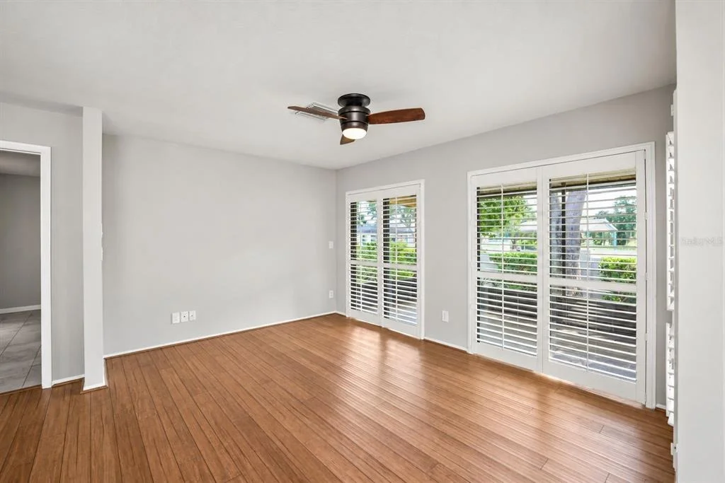 Photo of 913 SUTTON PLACE