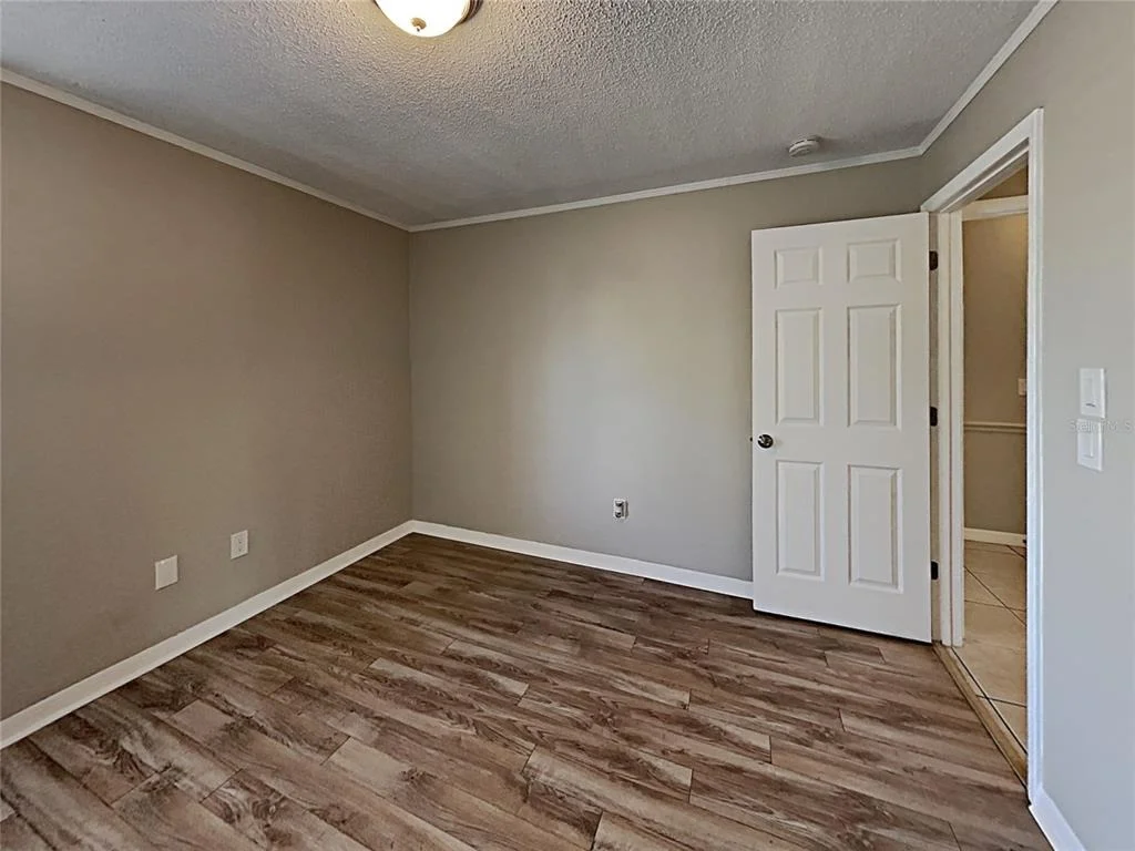 Photo of 11701 LYNMOOR DRIVE
