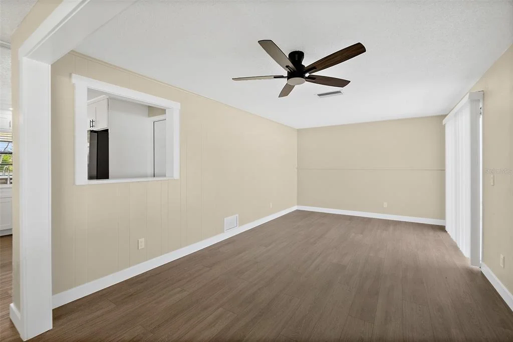 Photo of 977 WHIPORWILL DRIVE