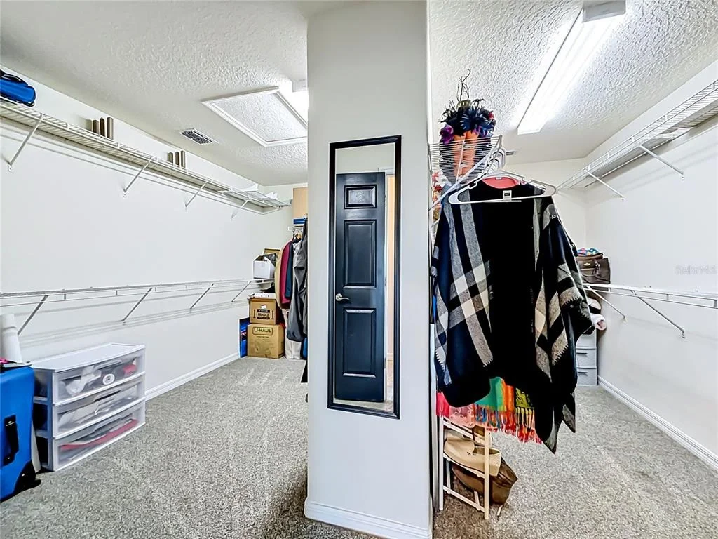 Photo of 2323 NUTHATCH STREET