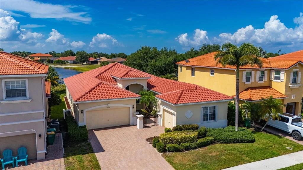 Photo of 24311 RIVERFRONT DRIVE