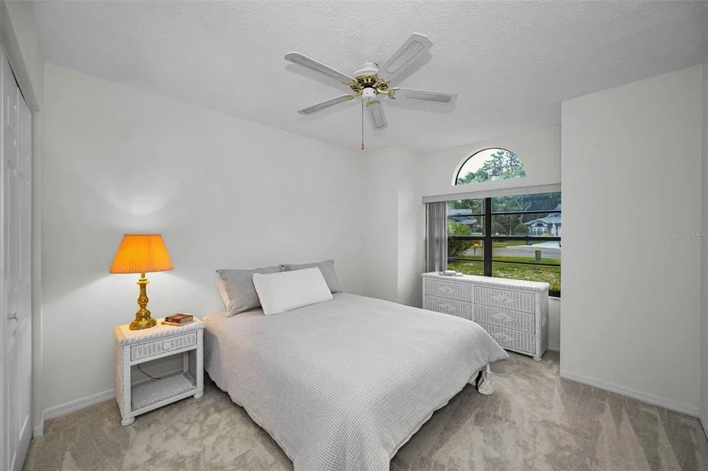 Photo of 900 LUCAS LANE