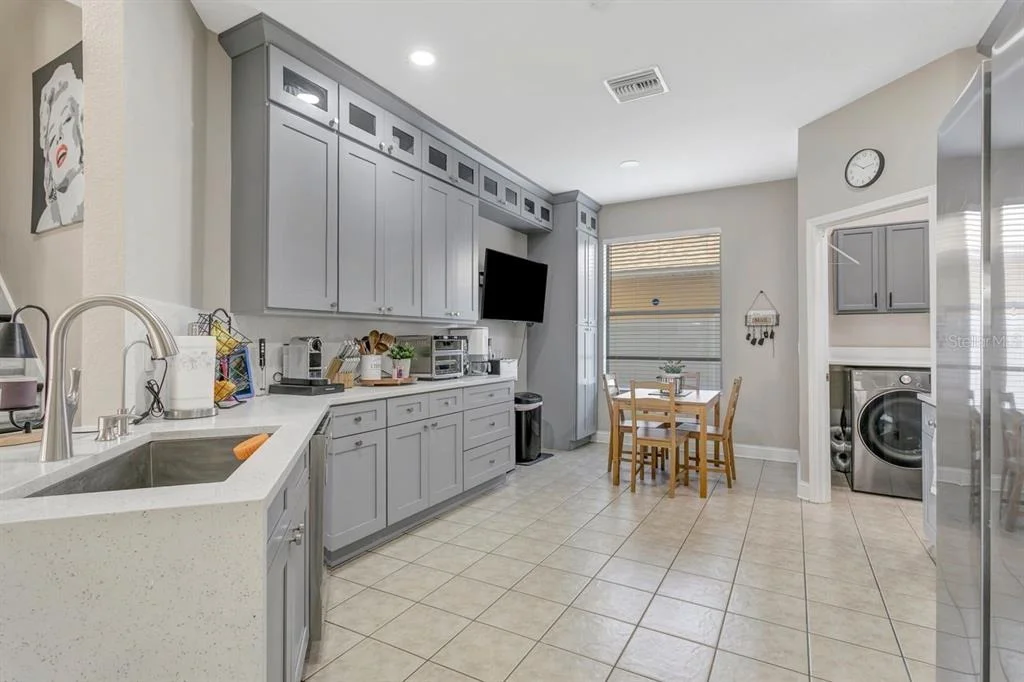 Photo of 501 STONE BRIAR DRIVE