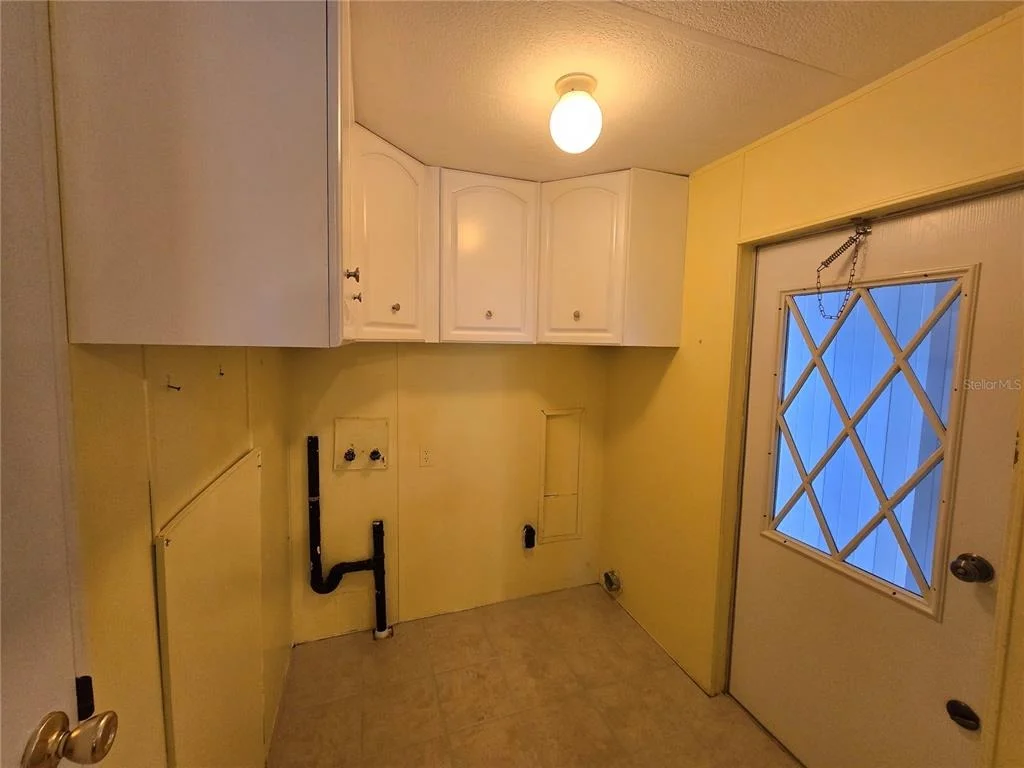 Photo of 3327 EILEEN DRIVE