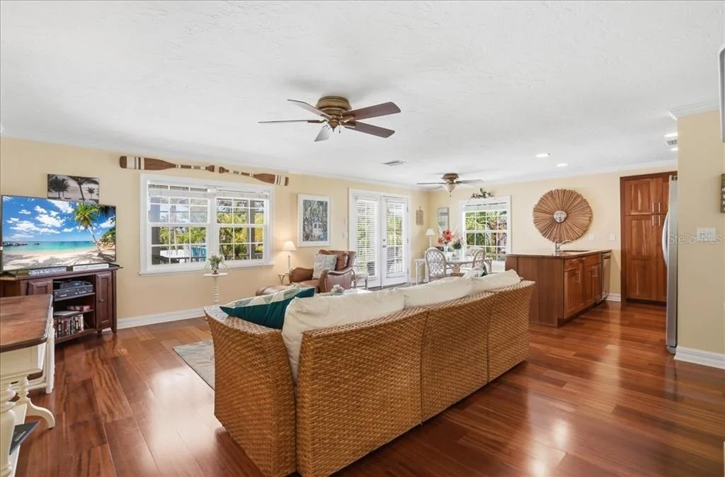 Photo of 2811 GULF DRIVE
