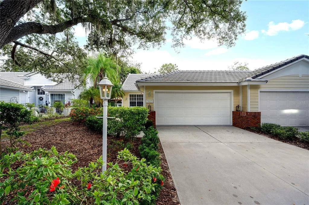 Photo of 7617 WHITEBRIDGE GLEN