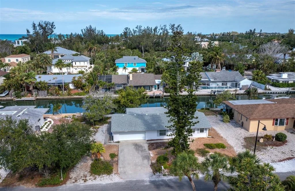 Photo of 535 DE NARVAEZ DRIVE