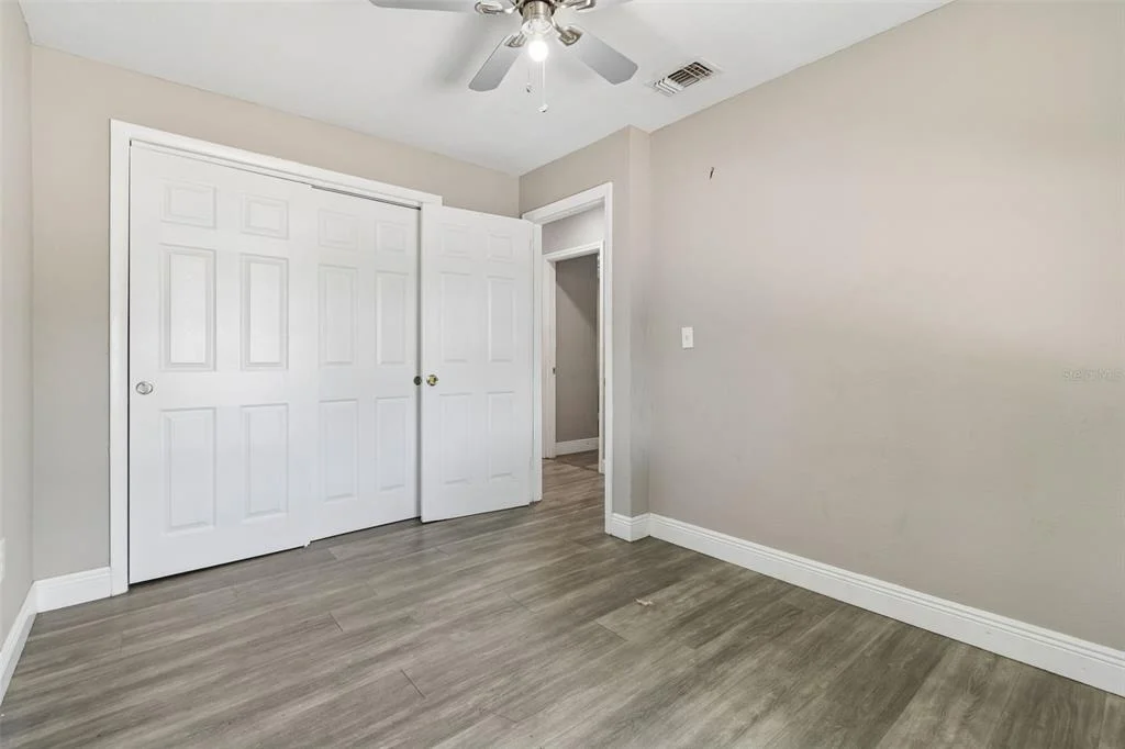 Photo of 1611 E SHELL POINT ROAD