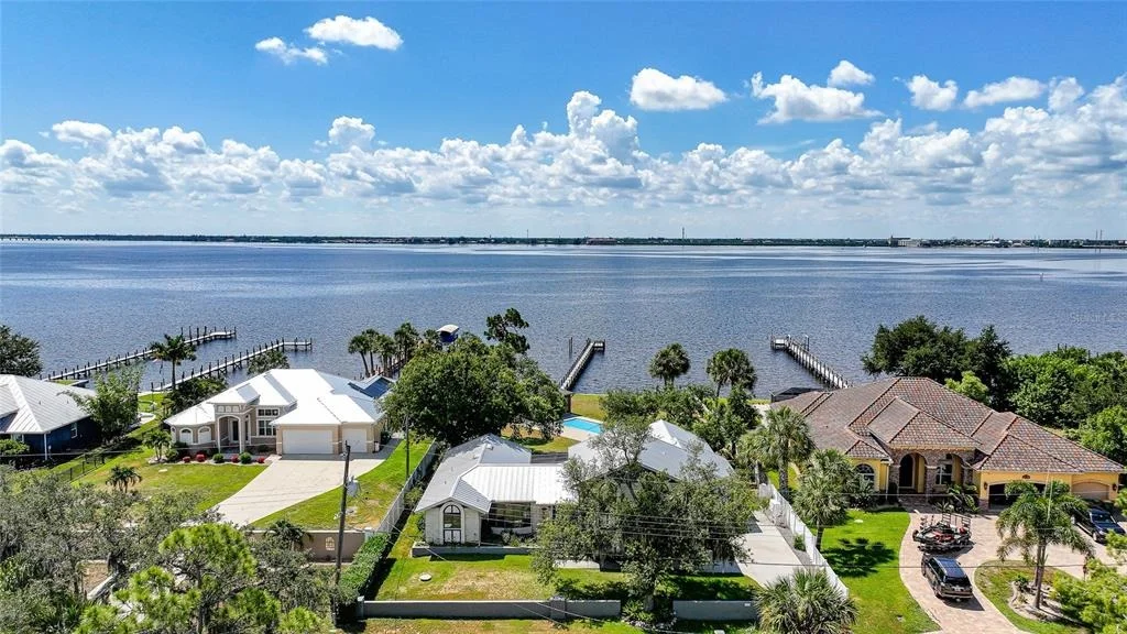 Photo of 4460 NORTHSHORE DRIVE
