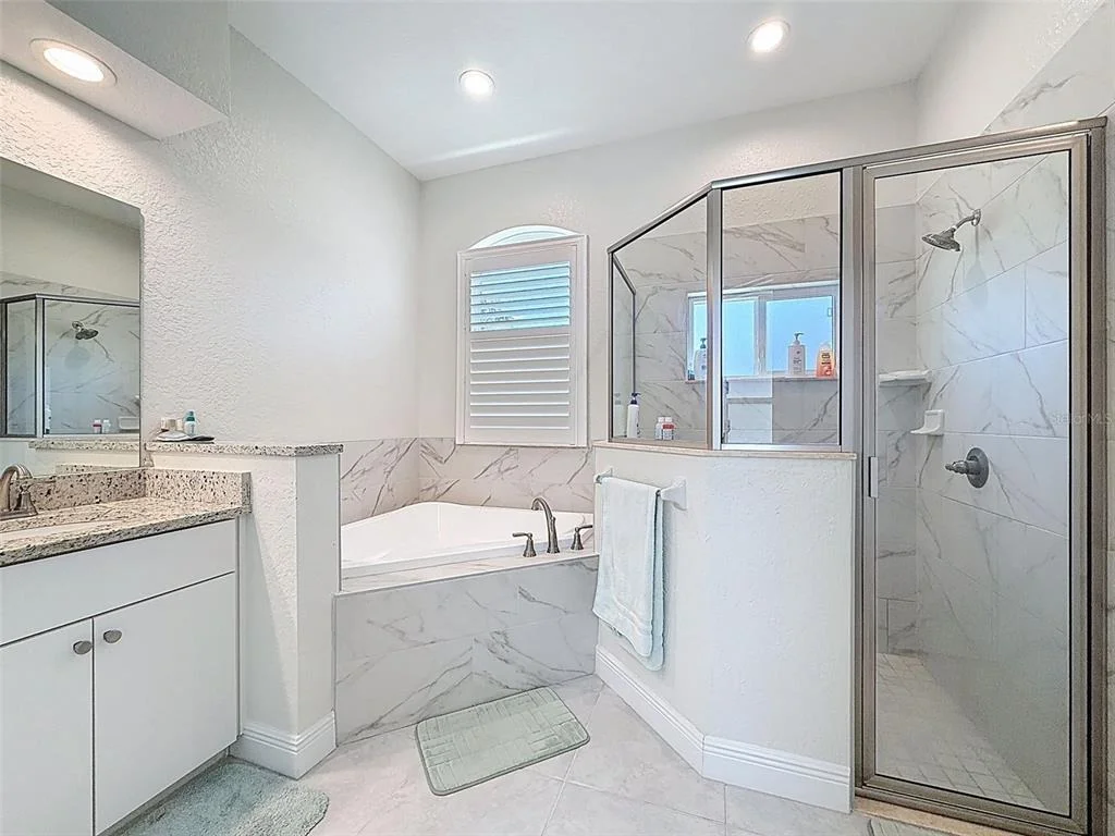 Photo of 1321 VALIANT AVENUE